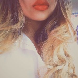 Meet your Posher, Shiera